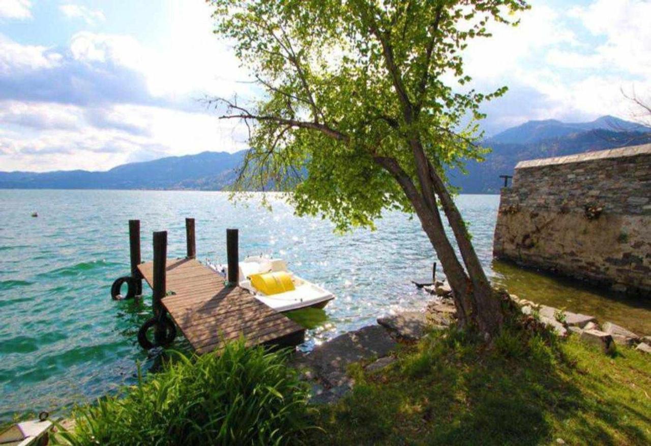 Il Glicine Appartamento Con Darsena Privata A Lago Pettenasco Zewnętrze zdjęcie
